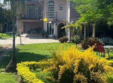 Casa · 1199m² · 5 Recámaras · Casa - Coatepec Centro