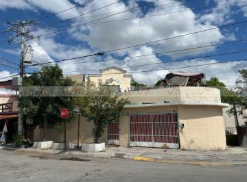 Casa · 230m² · 3 Recámaras · 2 Estacionamientos · Casa en Venta en Hacienda Los Nogales
