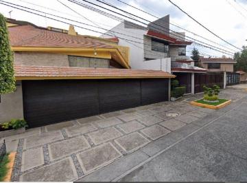 Casa de 5 habitaciones, Naucalpan de Juárez · Casa en Satelite con 5 Recamaras, Cercas de Hospital, Centro Comercial, Club Deportivo, Escuelas