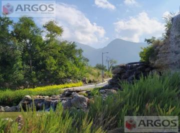 Terreno / Lote · 1006m² · Terrenos en Venta en Manantial del Vergel