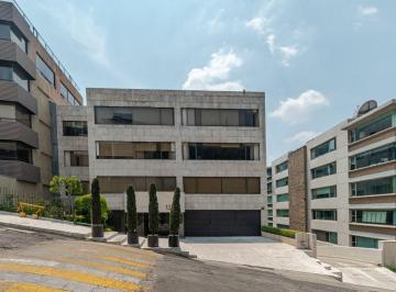 Casa de 3 habitaciones, Cuajimalpa de Morelos · ¡Oportunidad Única! Propiedad Para Remodelar a Tu Gusto – Excelente Ubicación Bosques de Las Lomas
