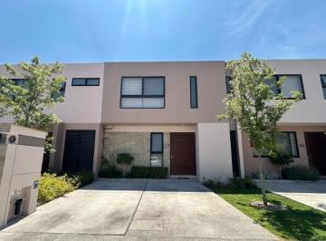 Casa en condominio · 132m² · 3 Recámaras · 2 Estacionamientos · Casa en Venta en Lomas del Marques con 3 Diferentes Modelos