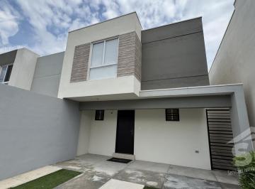 Casa · 124m² · 3 Recámaras · 2 Estacionamientos · Casa en Venta en García Nuevo Leon