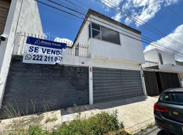 Casa de 4 habitaciones, Puebla · Casa en Venta - Prados Agua Azul Puebla