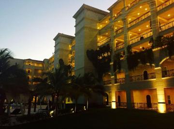 Departamento de 2 habitaciones, Cozumel · Departamento en Venta en Cozumel Landmark Resort Baja de Precio!