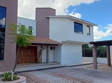 Casa de 3 habitaciones, Querétaro · Casa en Venta en Huertas La Joya