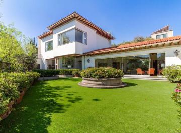 Casa · 1076m² · 3 Recámaras · 20 Estacionamientos · Elegancia, Amplitud, Seguridad y Estilo de Vida en Bosques de Las Lomas
