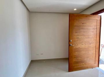 Casa de 3 habitaciones, Saltillo · Casa Renovada, 3 Recamaras, Privada Villas de San Sebastian.