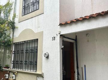Casa · 65m² · 2 Recámaras · 1 Estacionamiento · Casa en Las Fuentes