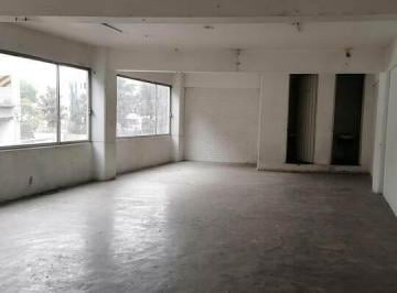 Local comercial · 113m² · 2 Estacionamientos · Local Comercial en Venta Cerca del Mercado de Jamaica