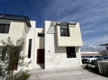 Casa de 3 habitaciones, El Marqués · Casa Zotho en Venta en Zibata