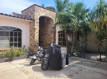 Casa de 3 habitaciones, Acapulco de Juárez · Casa Sola en Zona Diamante de Acapulco Amplia y Muy Segura