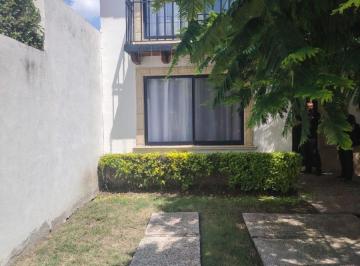 Casa de 3 habitaciones, Celaya · Casa en Venta - Campo Real Jaime Sabines