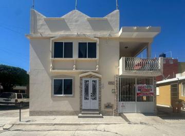 Casa de 3 habitaciones, Mazatlán · Casa en Info. Playas - Ofrece Tranquilidad con La Vida, Movilidad y Encanto de Mazatlán a Tu Alcance