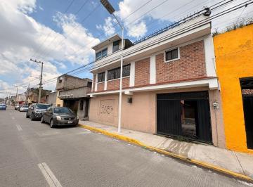 Casa · 4 Recámaras · 3 Estacionamientos · Casa en Lindavista