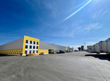Nave industrial · 2500m² · 1 Recámara · 15 Estacionamientos · Nave Industrial con La Mejor Ubicación de Querétaro