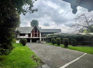 Casa · 1704m² · 5 Recámaras · 12 Estacionamientos · Casa en Venta en Bosques de Las Lomas