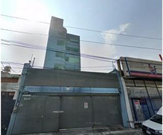 Edificio · 1200m² · 15 Recámaras · 27 Estacionamientos · Edificio en Renta Periferico