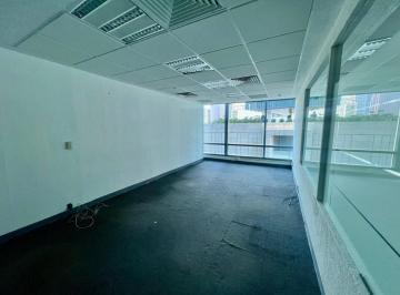 Oficina · 126m² · 4 Recámaras · 3 Estacionamientos · Oficina en Renta en Av de La Reforma