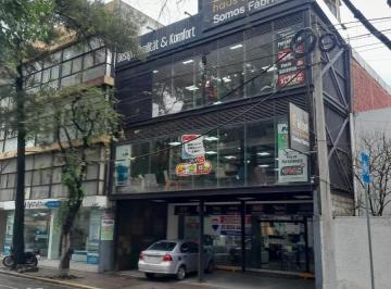 Edificio · 469m² · 5 Recámaras · 4 Estacionamientos · Edificio Comercial en del Valle