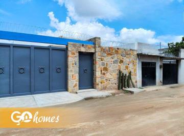Casa 200m² Venta Santa Fe · Casa en Venta en Tequisquiapan, Nueva, Hermosa Col. Santa Fe