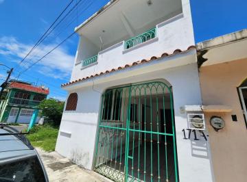 Casa de 2 habitaciones, Veracruz · Casa de 2 Recámaras en Venta, Fraccionamiento Lomas de Rio Medio, Veracruz