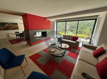 Casa · 317m² · 3 Recámaras · 4 Estacionamientos · Venta Casa Remodelada en Lomas del Sol Huixquilucan Estado de Mexico