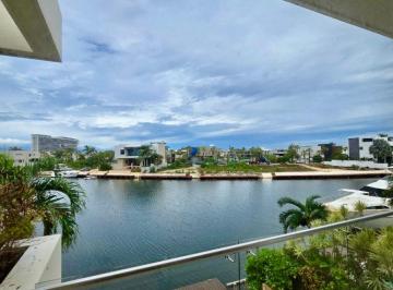 Casa en Venta de 4 habitaciones Cancún · Casa en Venta Puerto Cancun Los Canales con Muelle