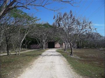 Terreno / Lote , Conkal · Terreno de 2400 m² en Venta, Pueblo Conkal, Yucatán