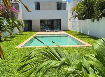 49058efa808f4a02077152664ac7e86ba35870167c5b410229a567ef549942be · Vendo Casa en Privada en Mérida. 3 Recámaras,3 Baños, Alberca