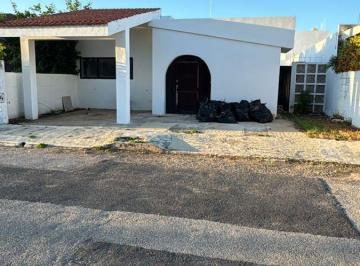 Casa de 2 habitaciones, Mérida · Venta de Casa en Colonia México Norte