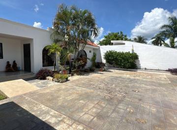 Casa de 2 habitaciones, Mérida · Renta de Casa en San Antonio Cinta