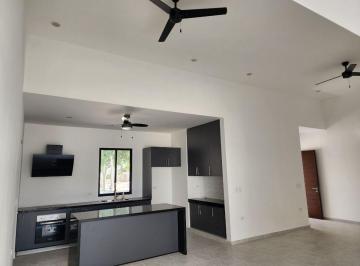 Casa de 3 habitaciones, Mérida · Casa de Una Planta, Alberca Privada, Amenidades, en Cholul Mérida