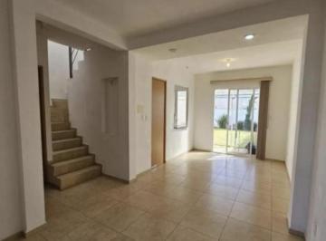 Casa en condominio de 3 habitaciones, Metepec · Se Vende Casa en Remate Residencial Foresta