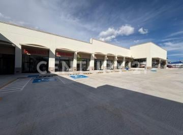 Local comercial · 36m² · 67 Estacionamientos · Locales en Renta Plaza Zarco, Chihuahua