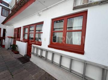 Casa · 361m² · 8 Recámaras · 4 Estacionamientos · Casa con Jardin en Venta Tlalpan Centro