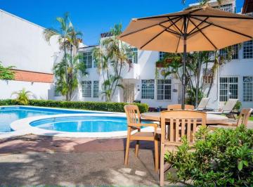 Casa de 4 habitaciones, Puerto Vallarta · Casa en Venta en Exhaciendas Remodelada con Alberca
