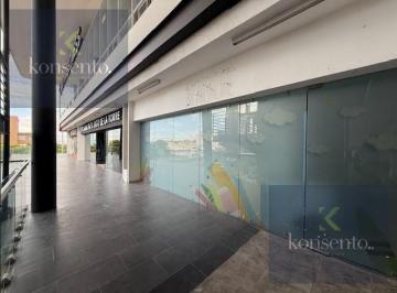 Local comercial · 181m² · Local en Candiles