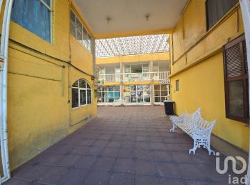Edificio · 737m² · 5 Recámaras · 4 Estacionamientos · Venta de Edificio Comercial y Habitacional, Oportunidad de Inversion, Prensa Nacional, Tlalnepantla
