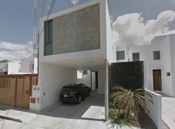 Casa de 4 habitaciones, Mérida · Casa en Remate Bancario en Leandro Valle, Mérida, Yucatán Clp