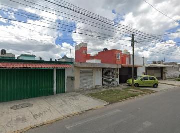 Casa en Venta de 2 habitaciones Bosques San Sebastián · Casa en Venta en Puebla. Clm
