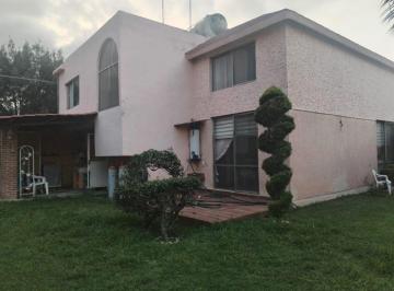 Casa de 3 habitaciones, Celaya · Casa 240 m² de Terreno Doble Terreno!con 3 Recámaras en Venta, Las Arboledas