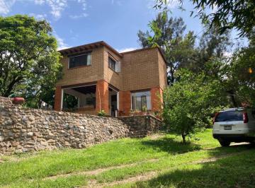 Casa de 2 habitaciones, Jiutepec · Hermosa Casa con Árboles Frutales a La Venta