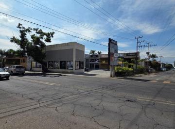 Edificio · 960m² · 15 Estacionamientos · Edificio Comercial - Vista Hermosa