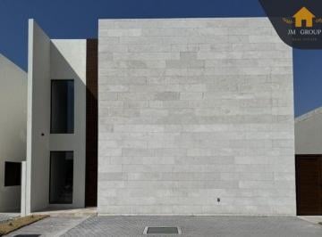 Casa de 4 habitaciones, Corregidora · Vela 1 Corregidora