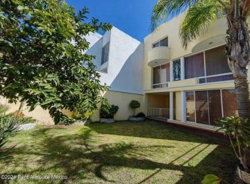 Casa de 4 habitaciones, Corregidora · Venta Casa | Querétaro | Tejeda | Corregidora | 4 Recámaras, Sótano y Jardín