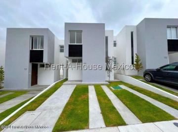 Casa de 2 habitaciones, El Marqués · Casa Renta Zibatá El Marqués Querétaro 2 Recámaras Estudio Alberca Adhg