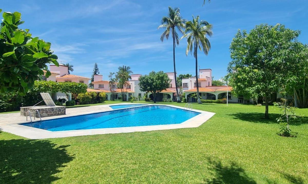 Casa Amueblada en Renta Villas 1 Xochi, con Alberca y Seguridad, 50 Min de Cdmx