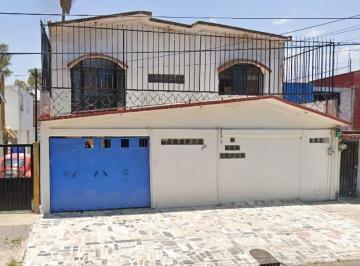 Casa en Venta de 3 habitaciones La Romana · Casa en Tlalnepantla, La Romana, con 3 Recamaras y Patio
