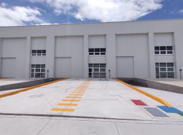 Bodega comercial · 500m² · 4 Estacionamientos · Bodega Industrial en Venta en El Marques